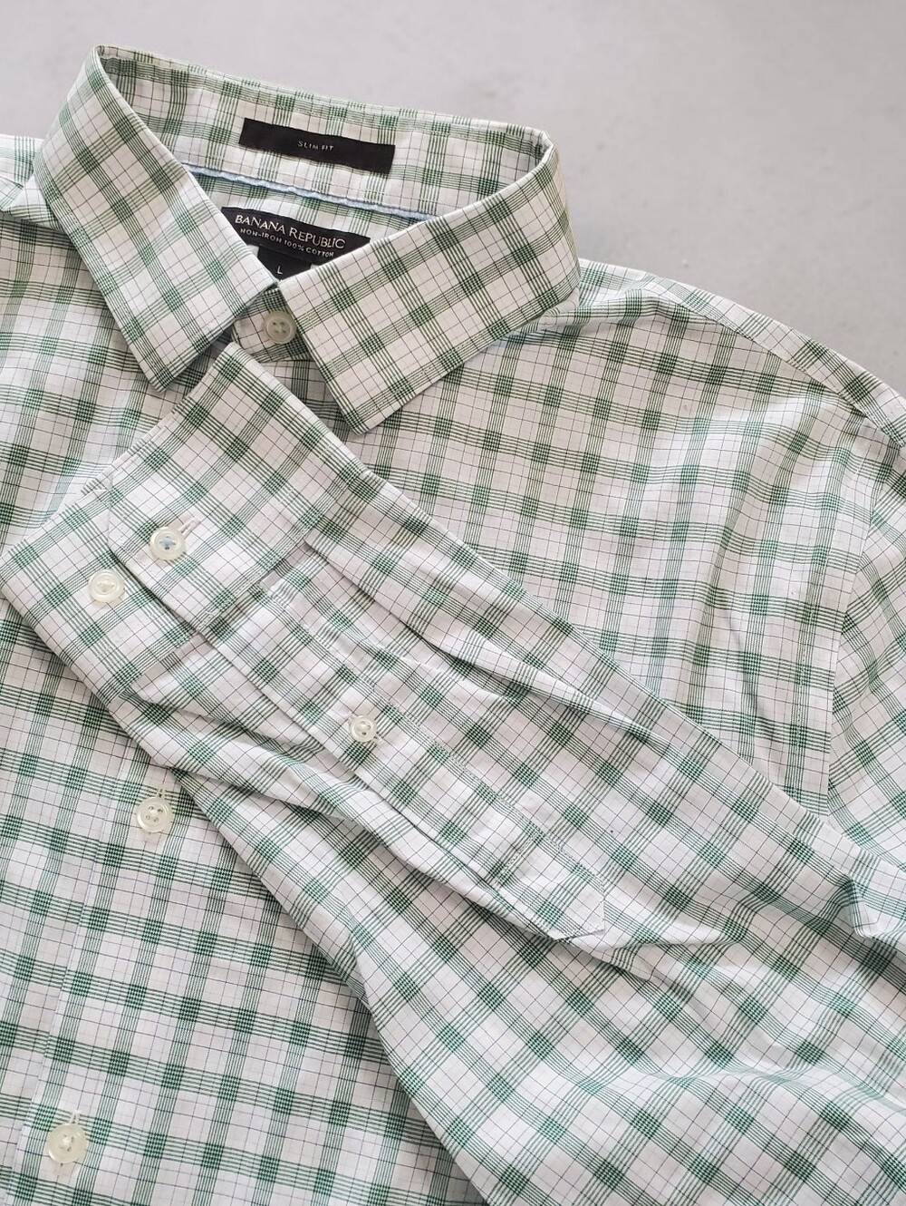 Banana Republic Light Green White Plaid Dress Shirt Non Iron 100% Cotton LG